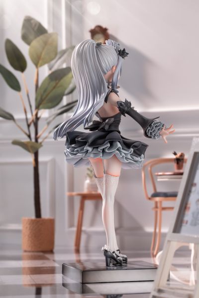 命运-冠位指定 女仆妖兰/裁定者 梅柳齐娜/女仆美露莘