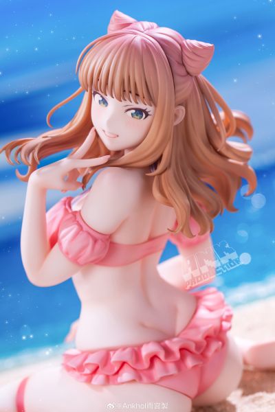 古立特宇宙 南梦芽 泳装