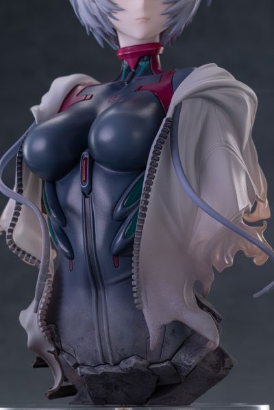 EVA新剧场版 绫波丽胸像