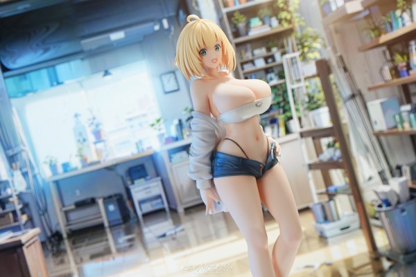 索菲亚· F· 希琳 夏日装束