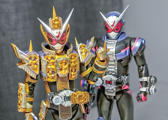 S.H.Figuarts 假面骑士驰骑 特莱多隆型  混合轮胎套装 -S.H.Figuarts15周年纪念版-