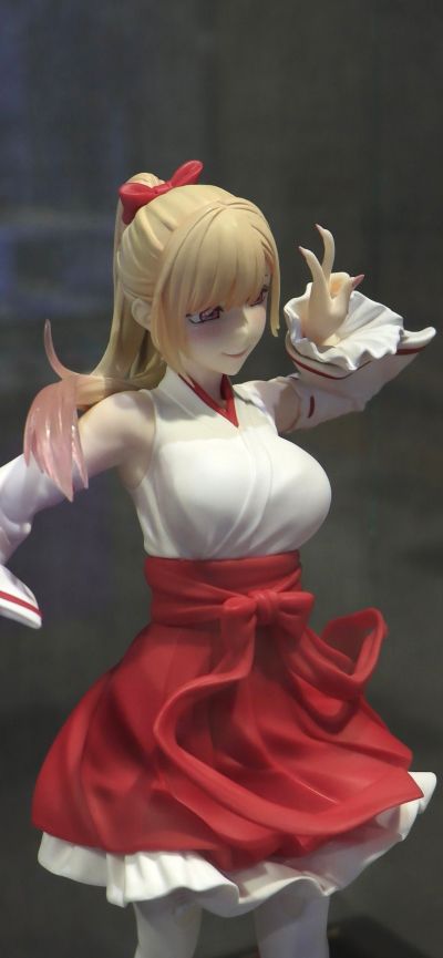 Vivit 更衣人偶坠入爱河 喜多川海梦 巫女