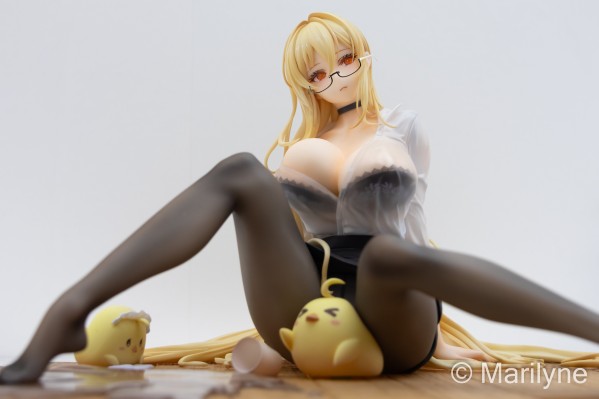 碧蓝航线 怨仇 办公室的“意外”1/7比例手办