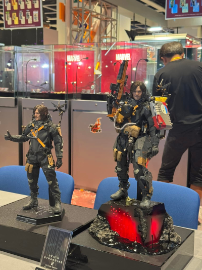 《007: 无暇赴死》詹姆斯·邦德 (突击队装束) 1:6比例珍藏人偶