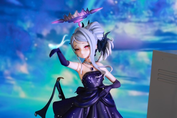 蔚蓝档案 天雨亚子