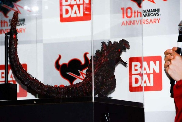 S.H.MonsterArts 新哥斯拉 哥斯拉