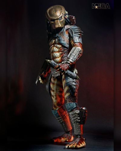 铁血战士 2 – 城市猎人铁血战士带 LED 灯 1/4 比例可动人偶