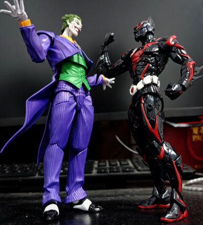 转轮科技系列 惊奇山口 蝙蝠侠：超越 蝙蝠侠