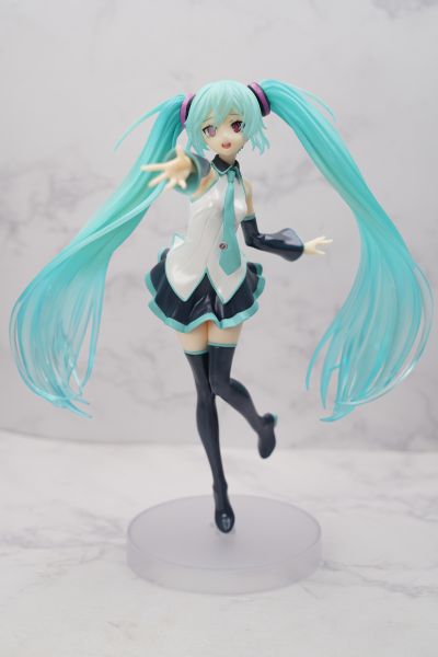 POP UP PARADE 初音未来 就算没有爱只要有你就好 透明色 L尺寸