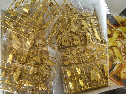 AMAKUNITECH 勇者王 终极任务 始源我王凯牙 金色破坏神