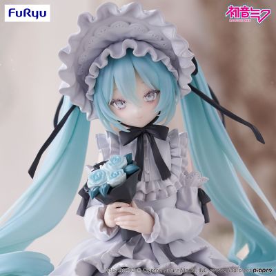 压泡面 初音未来 古典娃娃