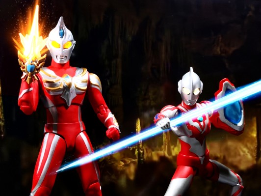 奥特曼光系列 麦克斯奥特曼