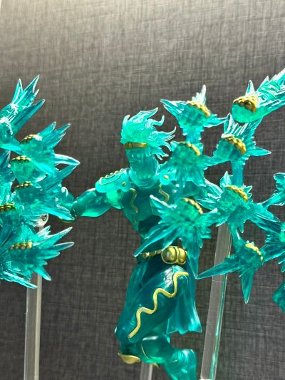 超像可动 JOJO的奇妙冒险 第三部 星辰斗士 白金之星 金色透明版