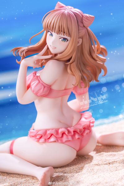 古立特宇宙 南梦芽 泳装