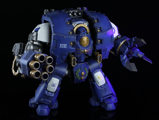 战锤:荷鲁斯叛乱 极限战士 装备旋风热熔矛阵和攻城爪的利维坦无畏机甲