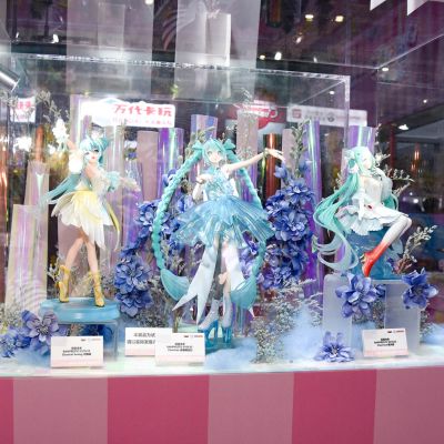 BPEV Clearluxe 初音未来 翡翠