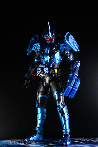 S.H.Figuarts 假面骑士创骑 假面骑士格里斯 暴雪形态