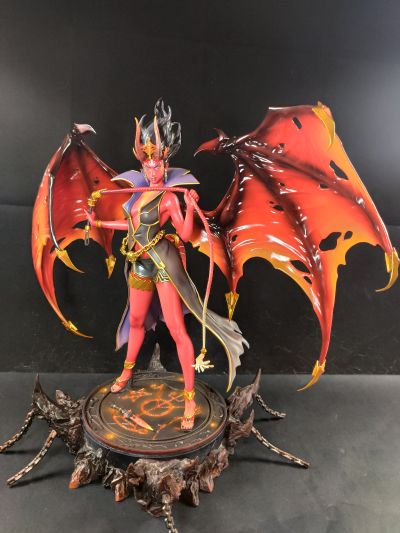 DOTA2 痛苦女王 魔廷新尊（红色）