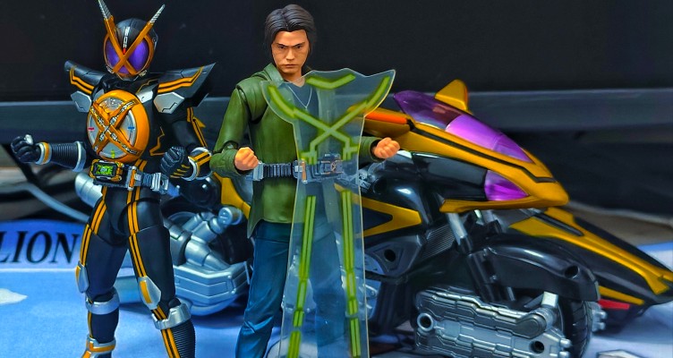 S-RHF03 假面骑士凯撒与边车猛击摩托