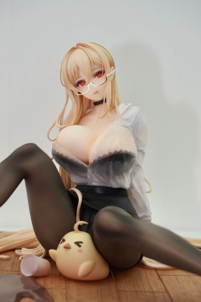 碧蓝航线 怨仇 办公室的“意外”1/7比例手办