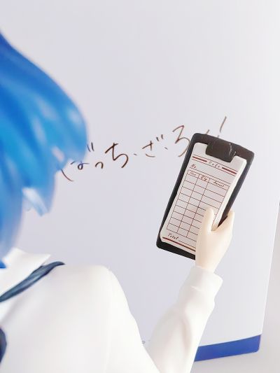 TENITOL 孤独摇滚 山田凉 咖啡馆风格