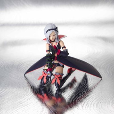 S.H.Figuarts    伊斯