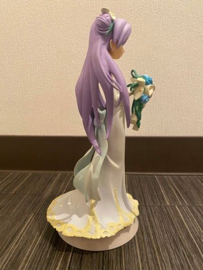 Extra Figure 幸运星 泉此方 Wedding Dress Ver. 