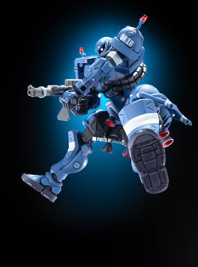 HG 1/144 军警扎古