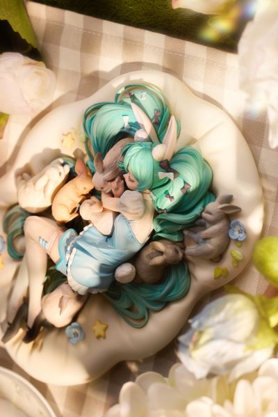 piapro 初音未来 眠兔