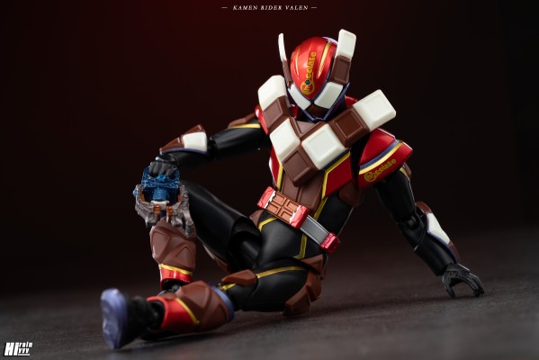 S.H.Figuarts  假面骑士瓦伦 巧克咚形态