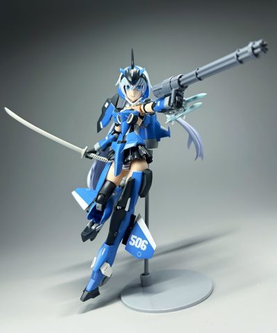 机甲少女 P3 短剑