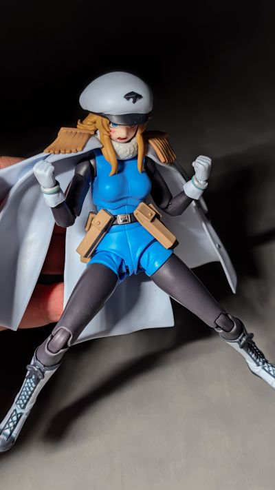 S.H.Figuarts  腼腆英雄 SPIRITS