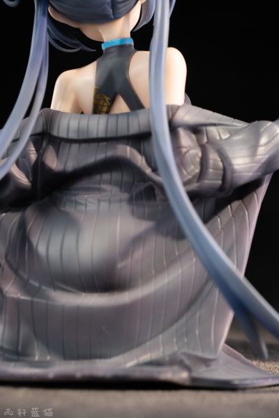 蔚蓝档案  龙华妃咲（旗袍&兔女郎）