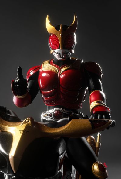 S.H.Figuarts（真骨雕制法） 假面骑士空我 全能形态-Store Limited Edition-