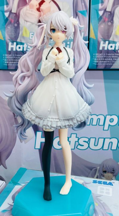 初音未来：缤纷舞台 Desktop×Decorate Collections“无人世界的初音未来”