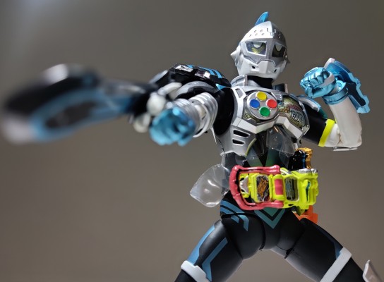 S.H.Figuarts  假面骑士艾克赛德 假面骑士勇者 猎人任务玩家 等级5