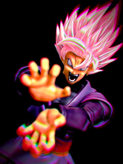 S.H.Figuarts  黑悟空-超级赛亚人桃红-