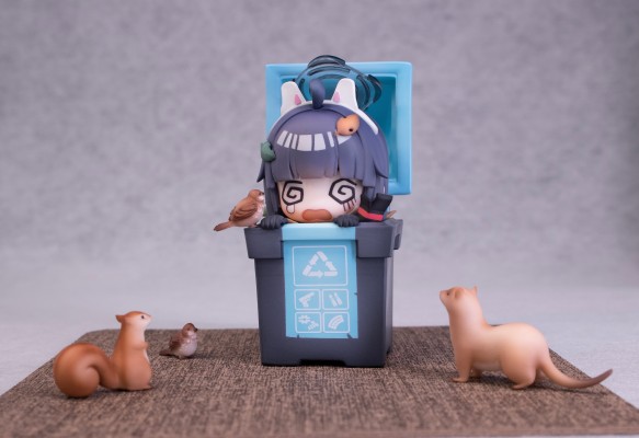 蔚蓝档案 垃圾兔