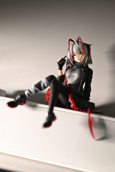 明日方舟 压泡面人偶—W·能量联结款—