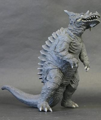 大怪兽系列 奥特Q 地底怪兽 巴格斯 黑白色版