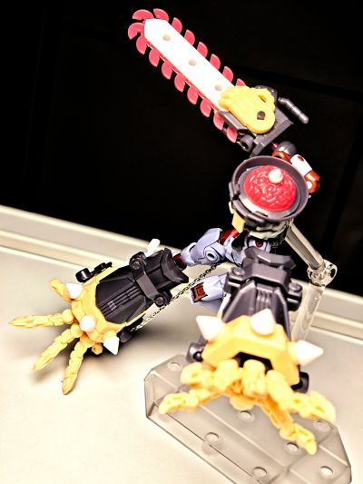 基因干涉系列 尸者永生 僵尸装甲