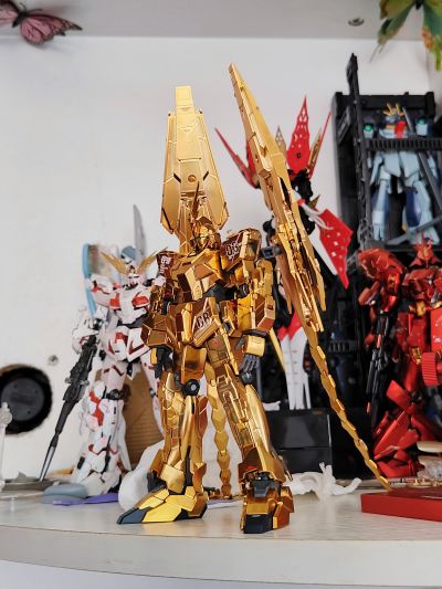 HGUC 1/144 独角兽高达3号机 菲尼克斯 (独角兽模式)( Narrative Ver.)[金色电镀]