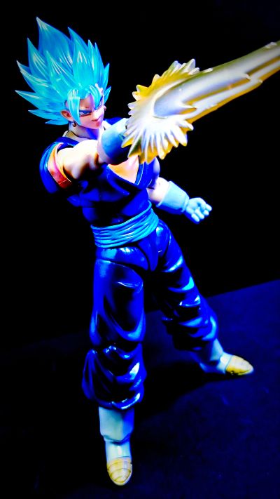 S.H.Figuarts 超级赛亚人之神超级赛亚人贝吉特-专属纪念款-