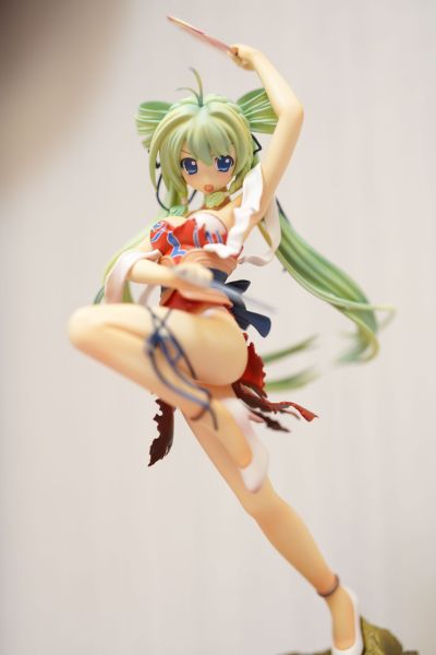 シュラキ・トリニティ 柳妹凤