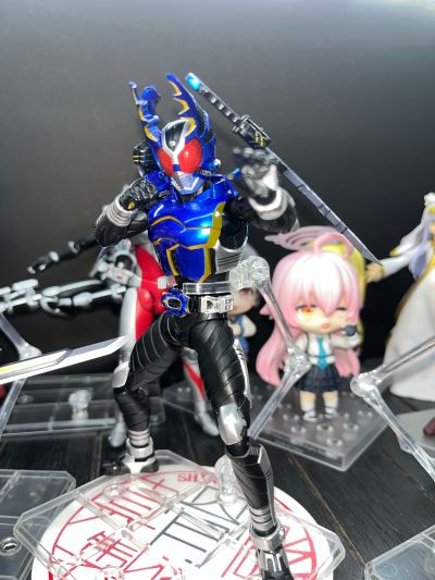 S.H.Figuarts（真骨雕制法） 假面骑士钢斗王 骑士形态 真骨雕制法10周年纪念版