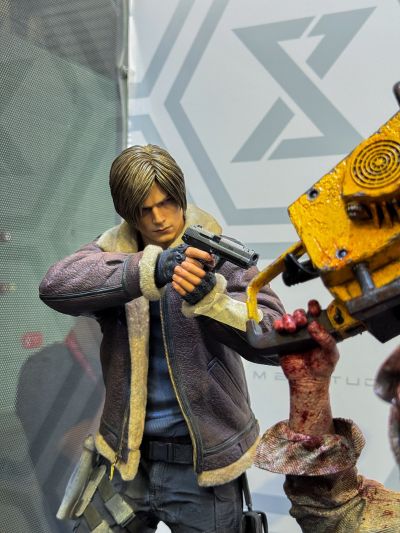 究极稀有主线 生化危机4 重制版 里昂·斯科特·肯尼迪VS电锯男