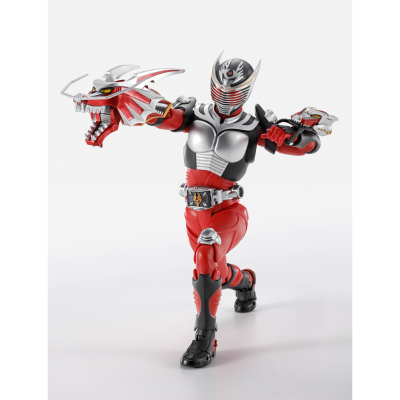 S.H.Figuarts（真骨彫制法）假面骑士龙骑发售纪念款 假面骑士龙骑 镜中世界