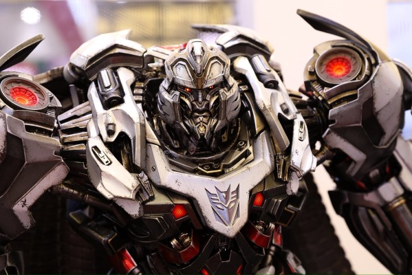 变形金刚AGE OF OVERLORD 霸王威震天