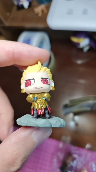 Fate/Zero 吉尔伽美什 蚊香眼