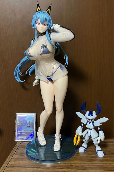 B-style 胜利女神：妮姬 海伦 海蓝宝石